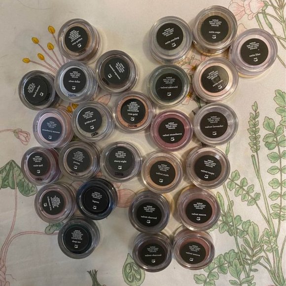 Bare Minerals Make-Up Haul - Picture 4 of 6